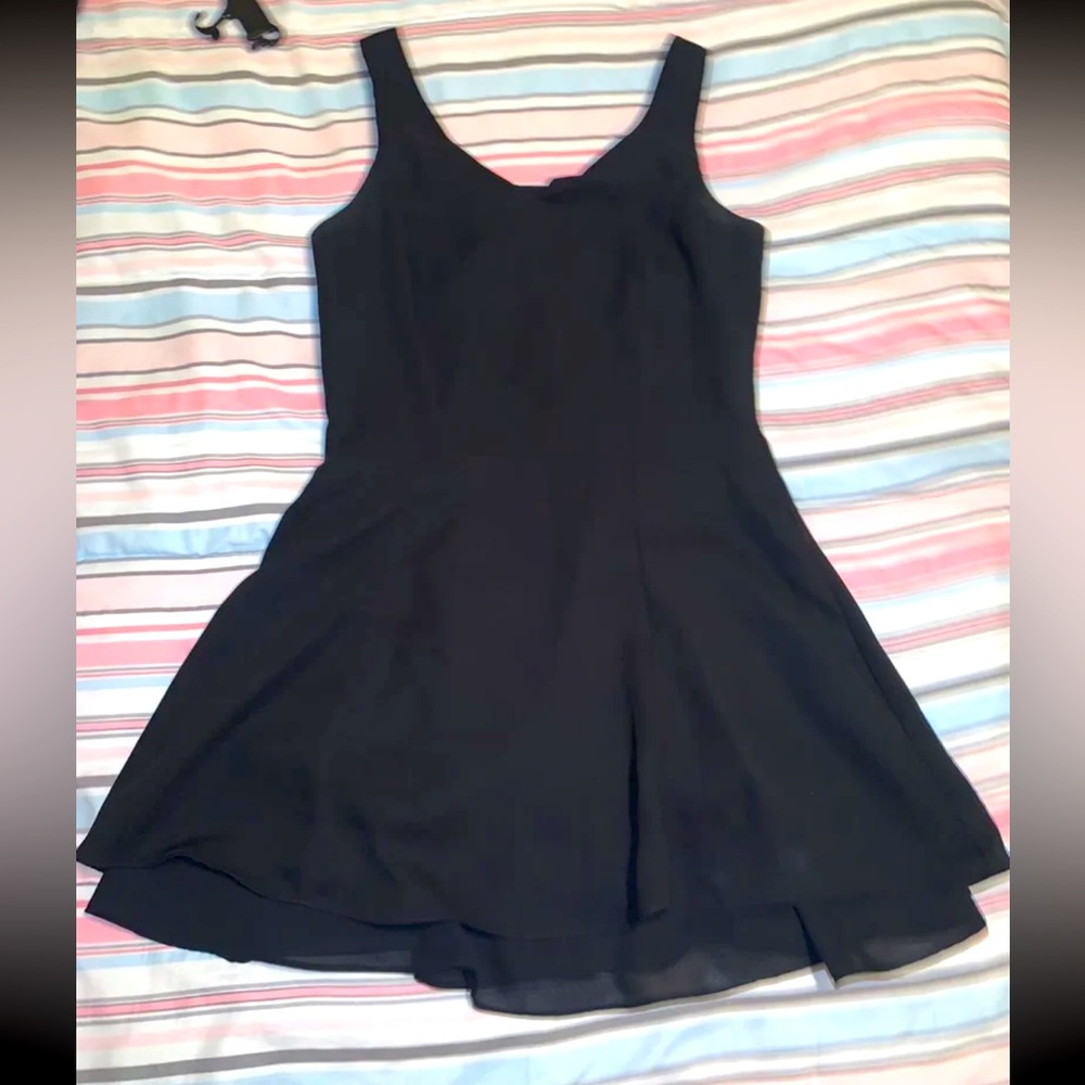 Women’s Plain Black Formal Dress- size 3 - Picture 6 of 9